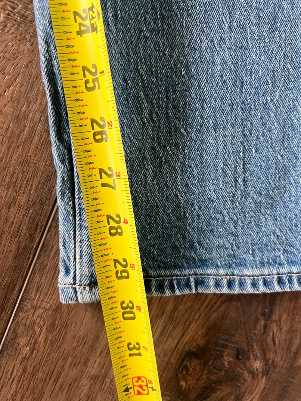 Abercrombie & Fitch Mid Rise 90’s Straight Leg Women’s Jeans Denim  Size 28